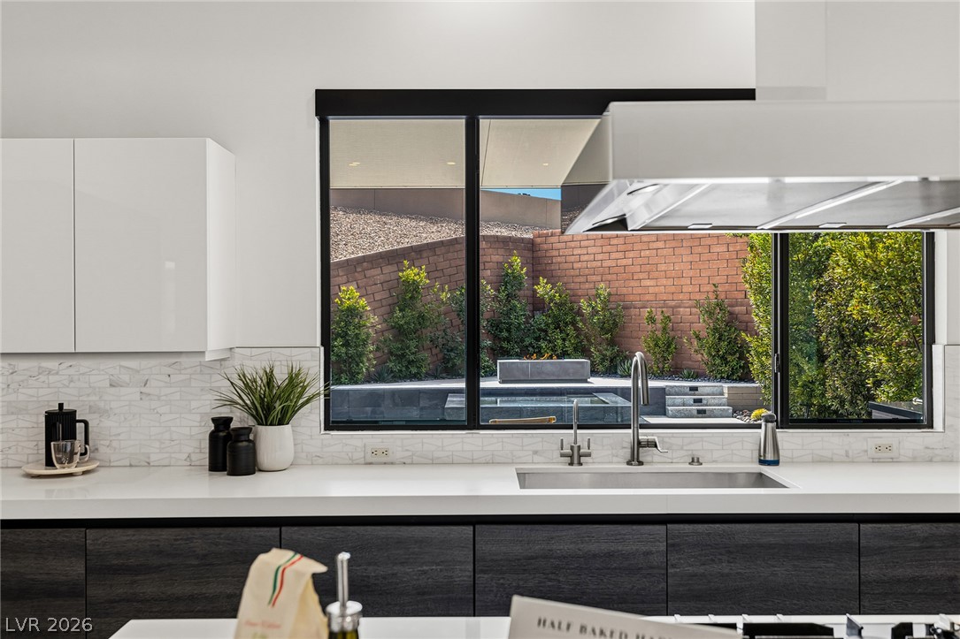 1 Garden Shadow Lane Las Vegas NV 89135