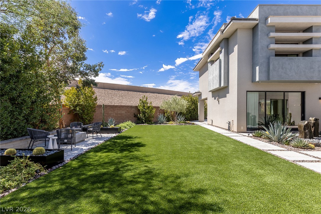 1 Garden Shadow Lane Las Vegas NV 89135