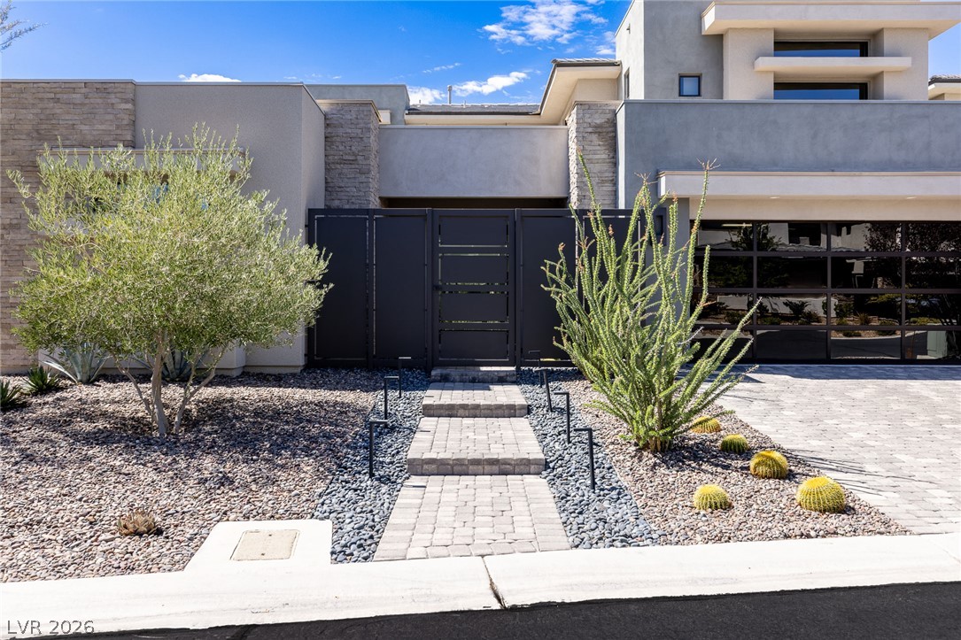 1 Garden Shadow Lane Las Vegas NV 89135