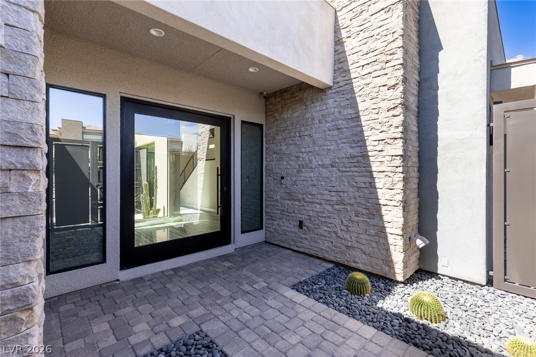 1 Garden Shadow Lane Las Vegas NV 89135