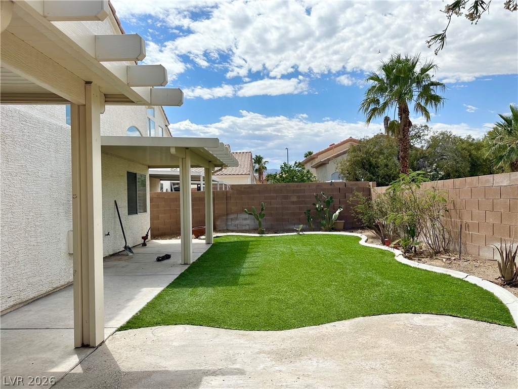 8316 Windchase Avenue Las Vegas NV 89129