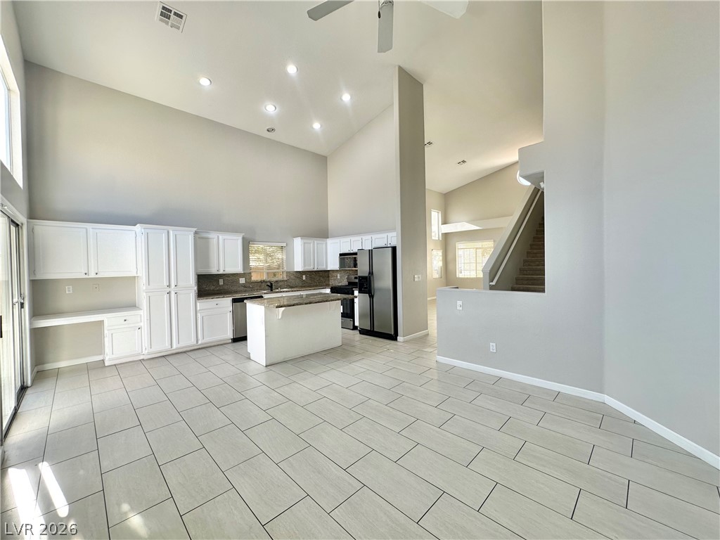 8316 Windchase Avenue Las Vegas NV 89129