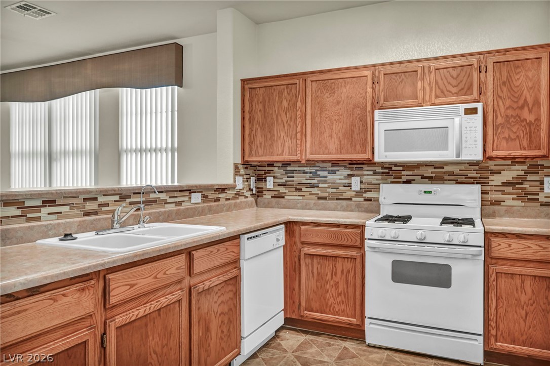6720 Black Oil Drive Las Vegas NV 89122