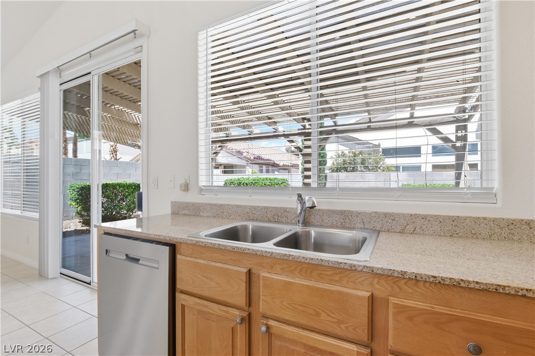232 Waterton Lakes Avenue Las Vegas NV 89148