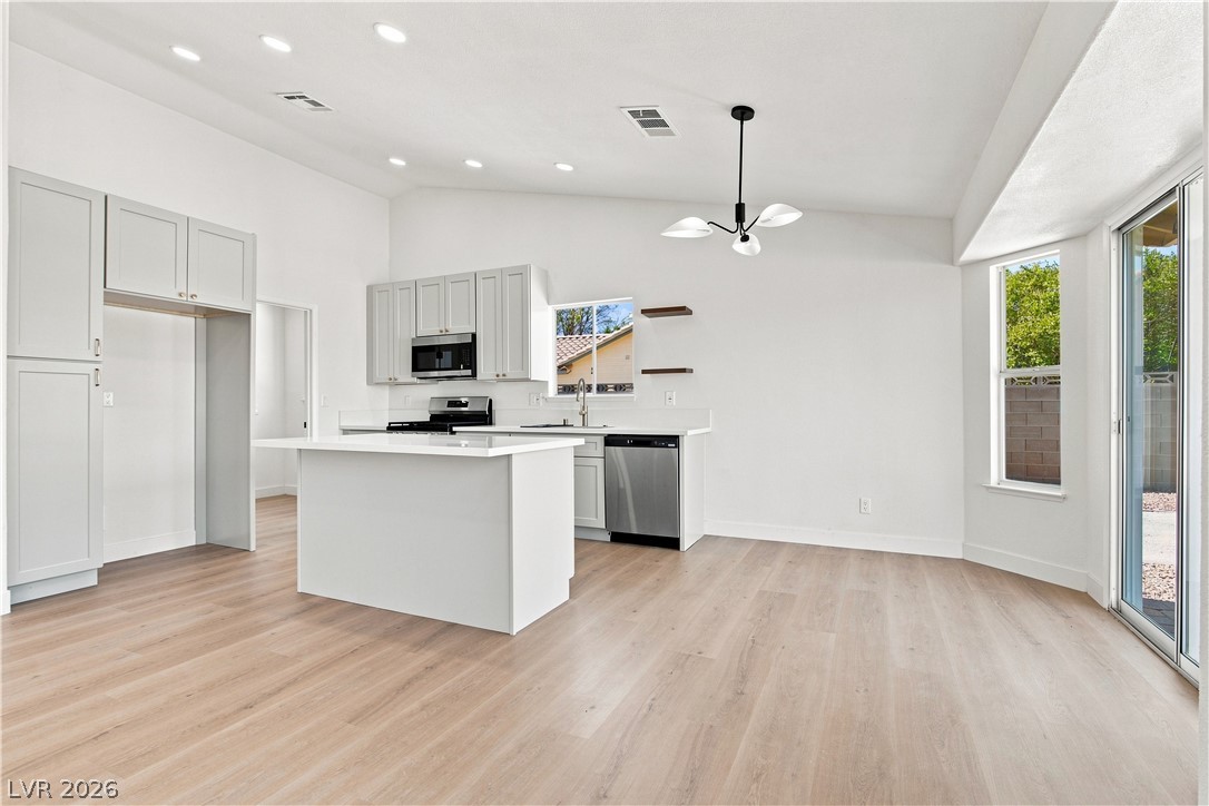4313 Valley Regents Drive North Las Vegas NV 89032