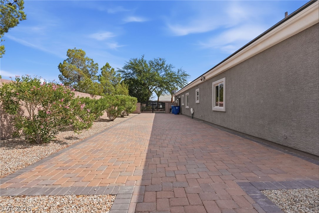 8420 Cedar Mill Falls Court Las Vegas NV 89143