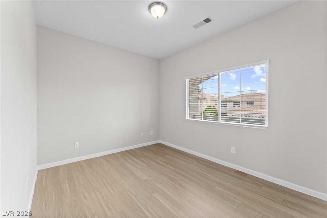 6541 Ironbound Bay Avenue Las Vegas NV 89139