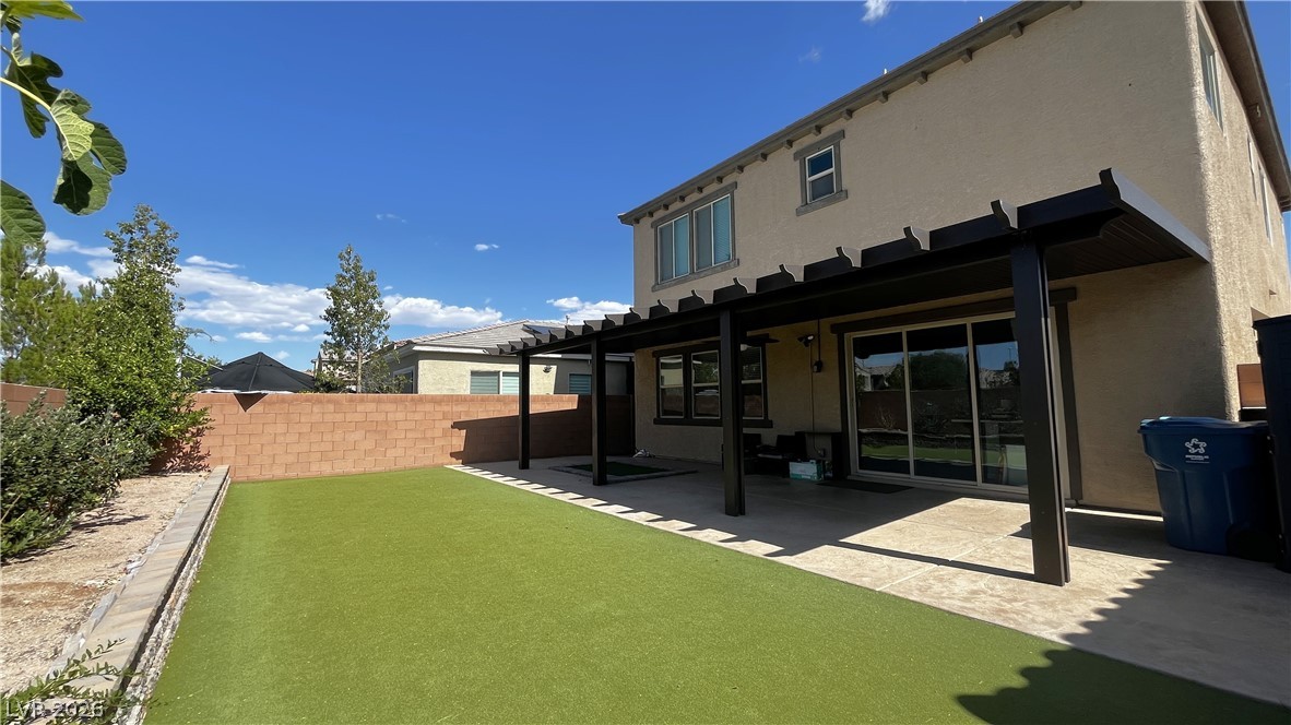 9052 Tiffany Oaks Avenue Las Vegas NV 89148