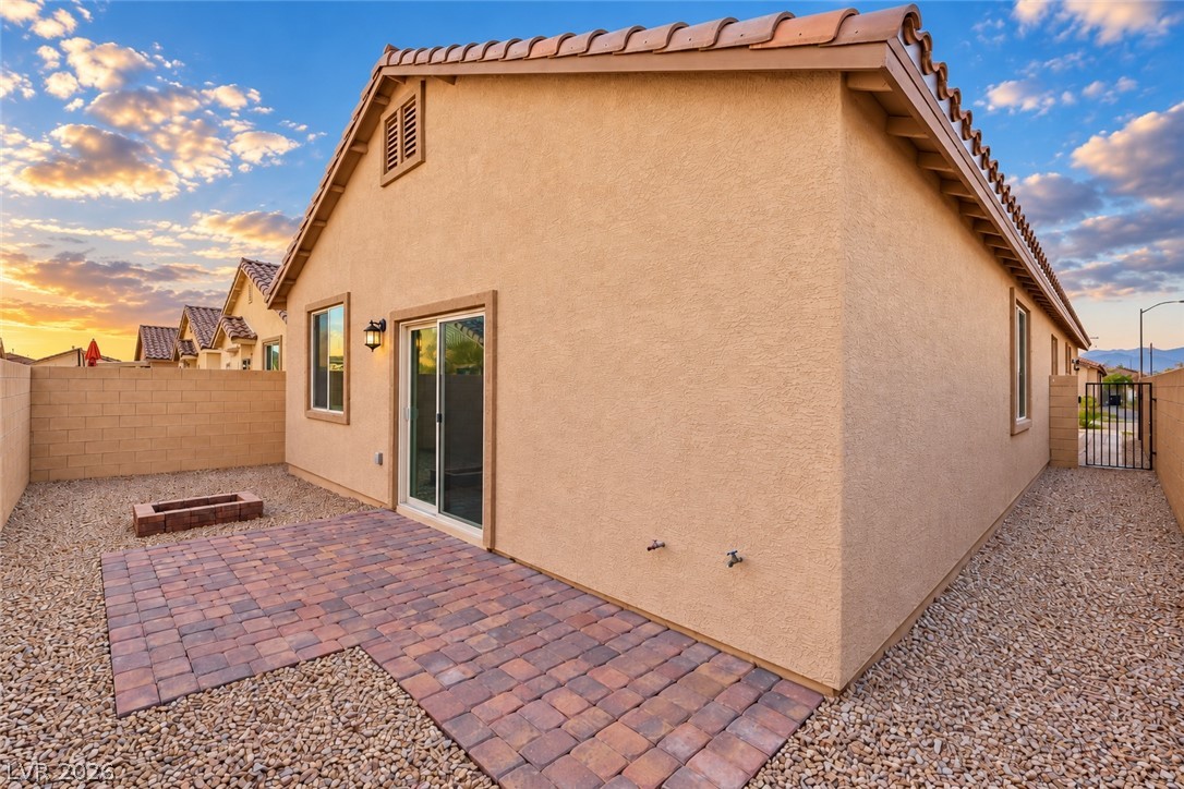 5740 Saltrock Grove Street North Las Vegas NV 89081
