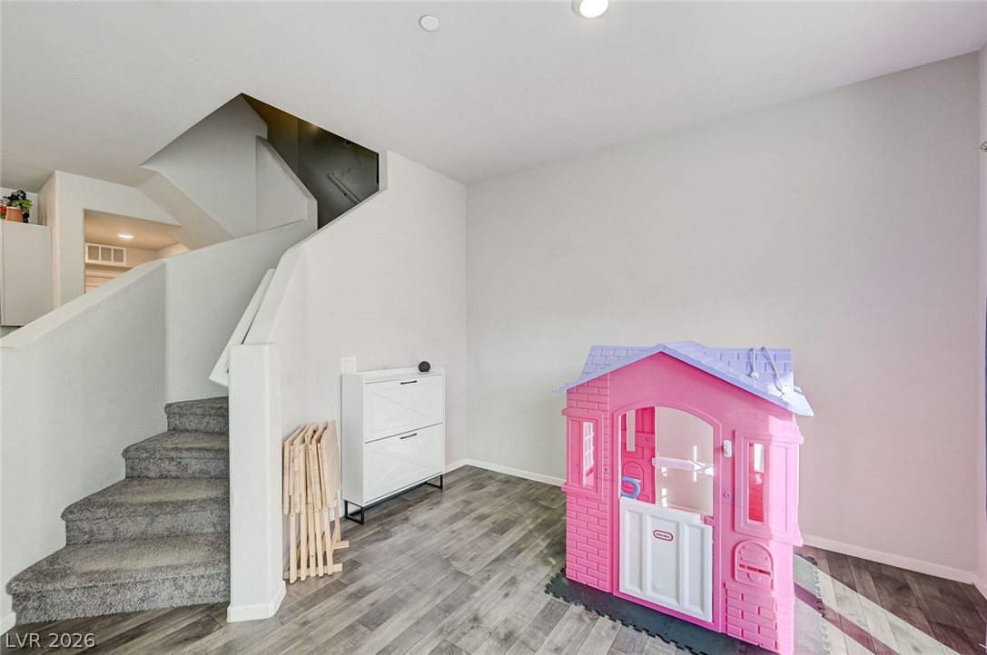 4635 Ridgeley Avenue 102 North Las Vegas NV 89084