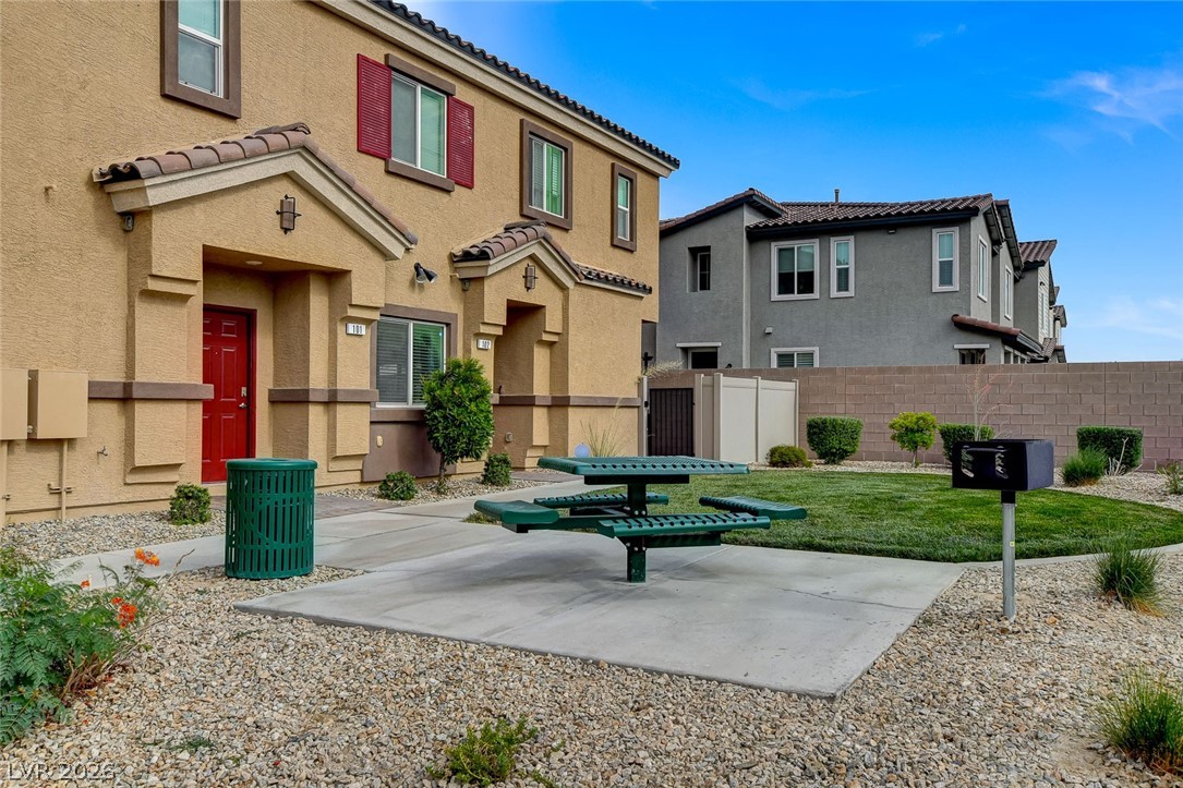 4635 Ridgeley Avenue 102 North Las Vegas NV 89084
