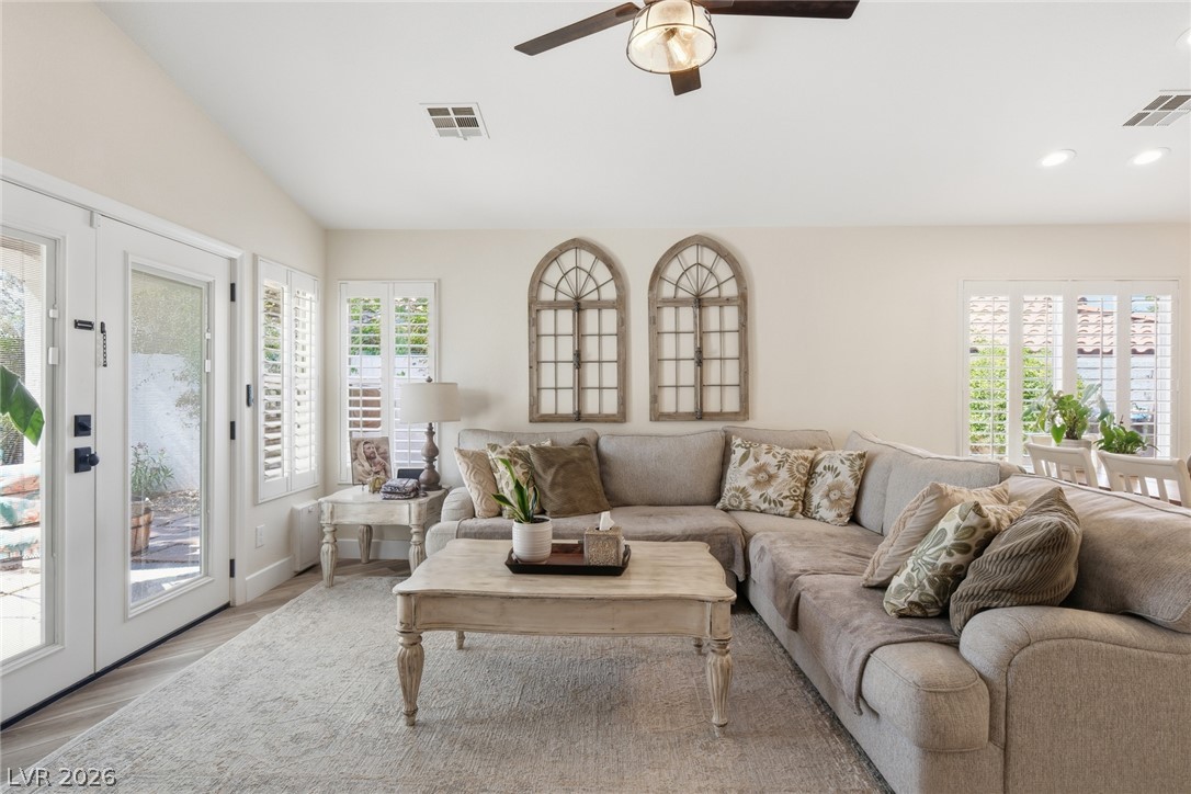 1836 Stablegate Avenue Henderson NV 89012