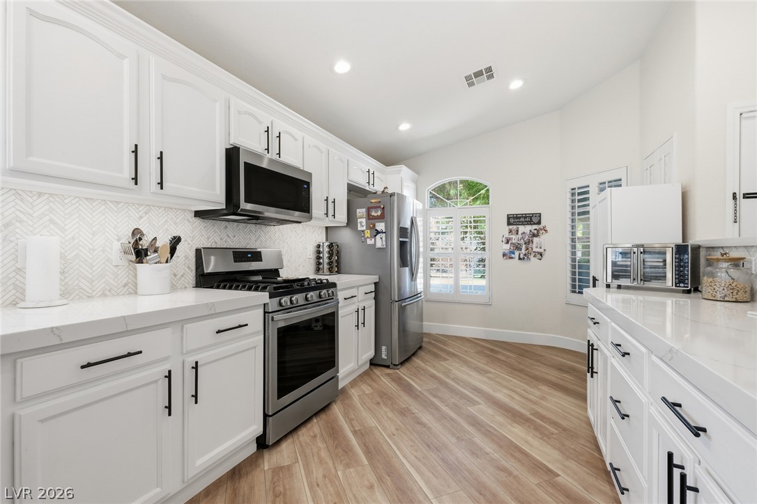 1836 Stablegate Avenue Henderson NV 89012