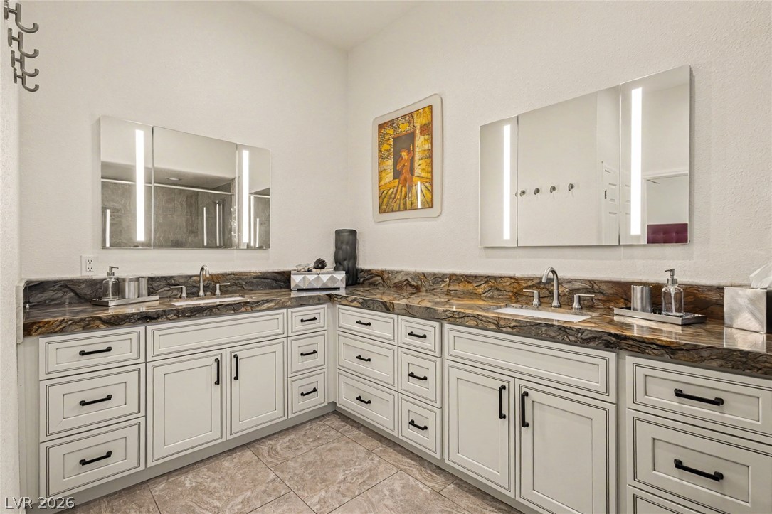 7629 Painted Dunes Drive Las Vegas NV 89149