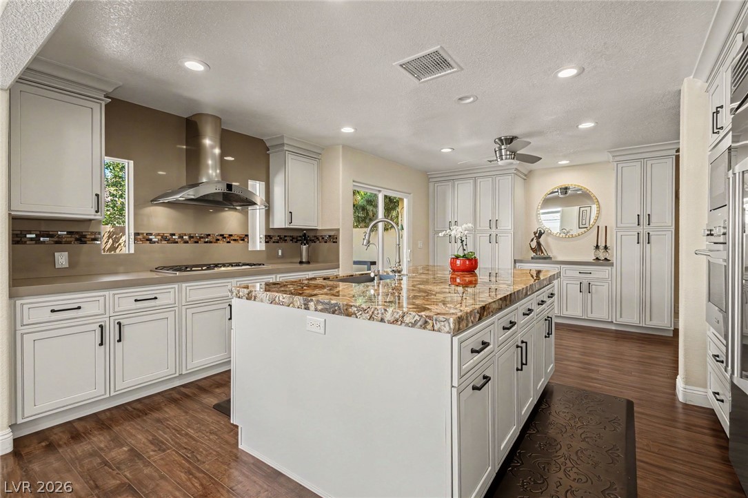 7629 Painted Dunes Drive Las Vegas NV 89149