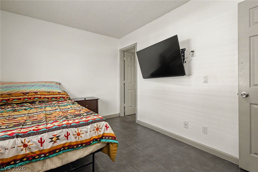 2121 Petersham Court B Las Vegas NV 89108