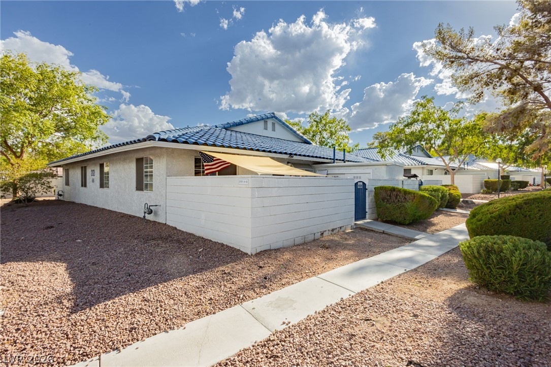 2121 Petersham Court B Las Vegas NV 89108