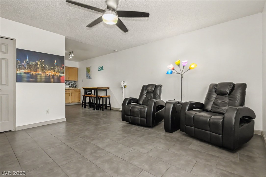 2121 Petersham Court B Las Vegas NV 89108