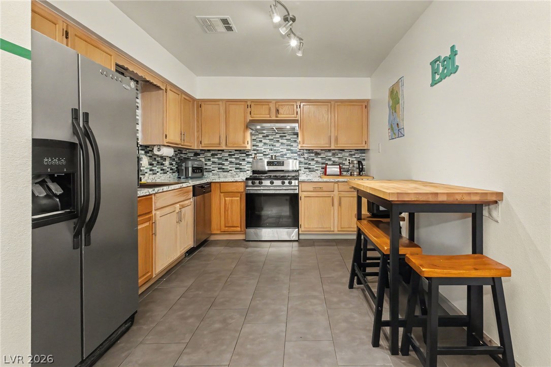 2121 Petersham Court B Las Vegas NV 89108