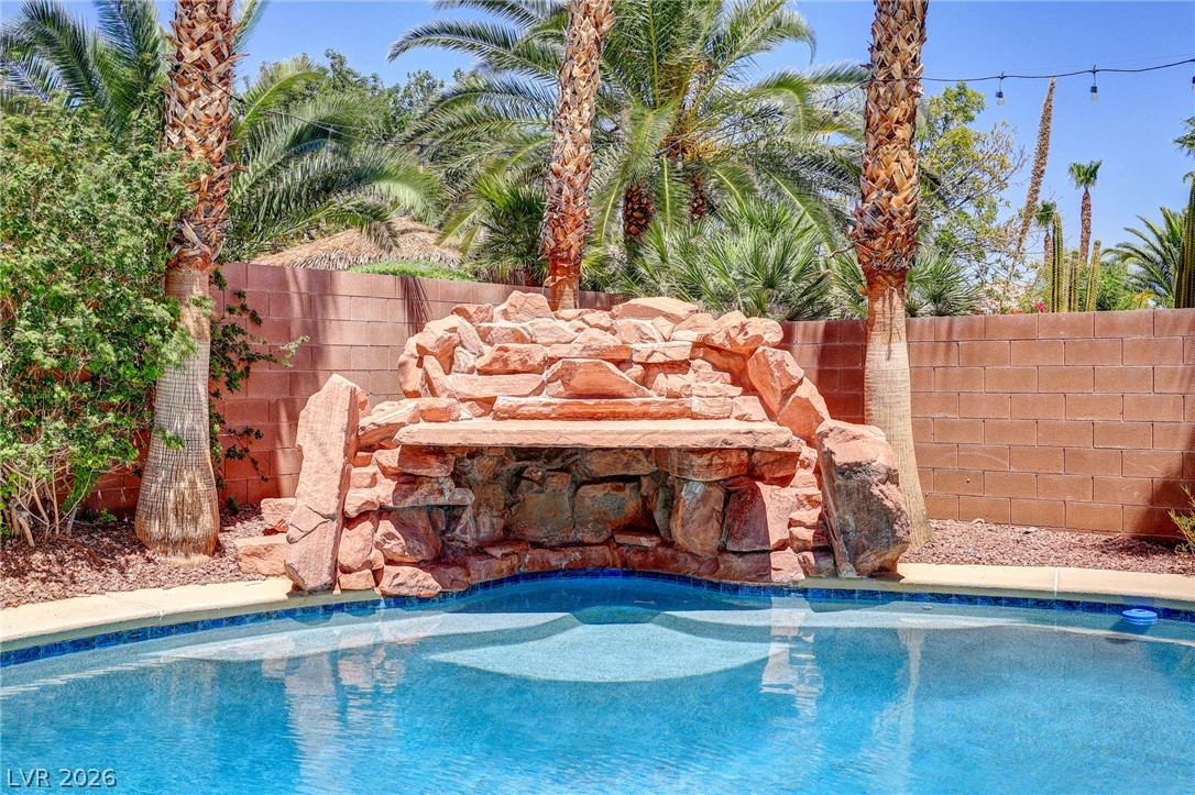 6904 May Basket Avenue Las Vegas NV 89131