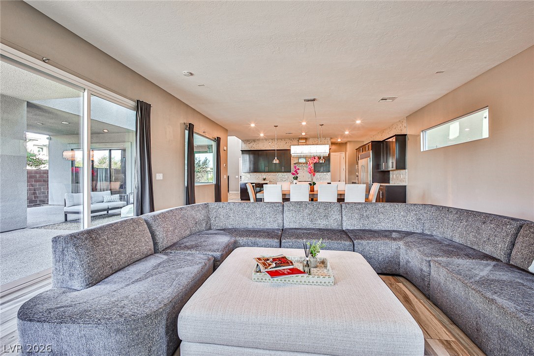 10226 Jade Gardens Drive Las Vegas NV 89135