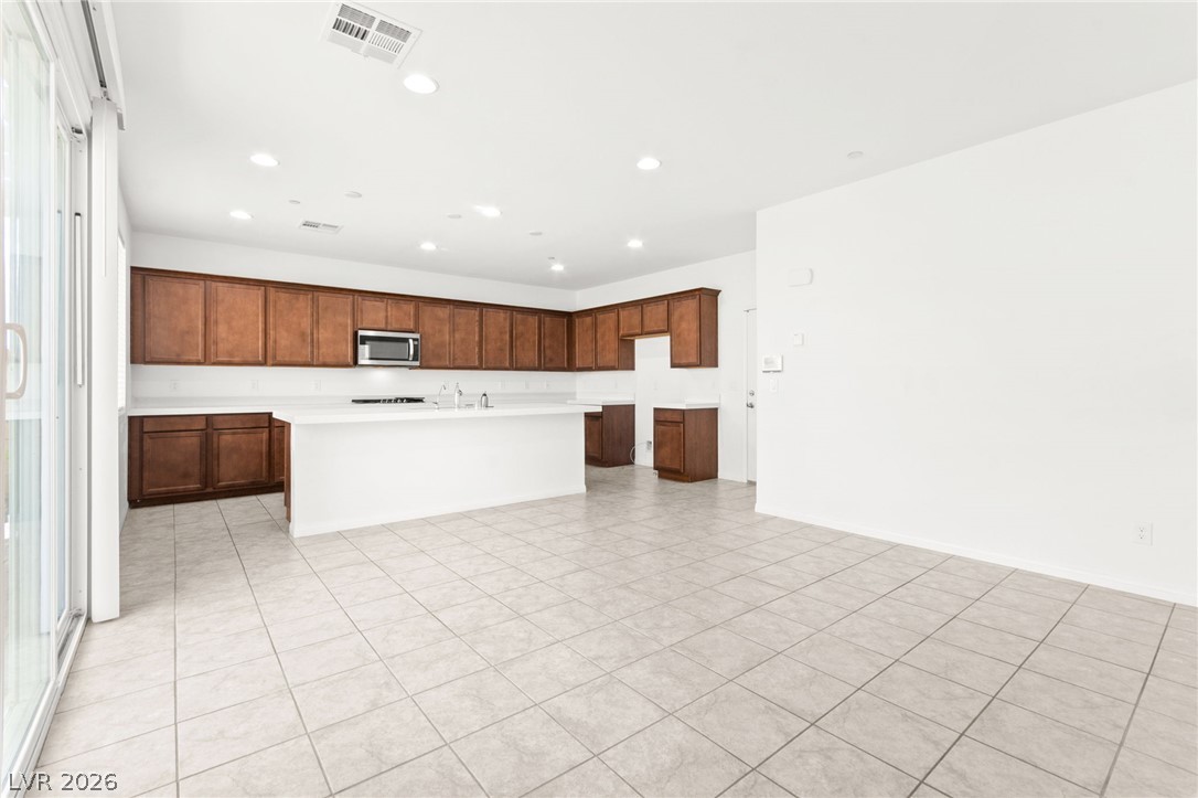 528 Sunny Pointe Street Henderson NV 89011