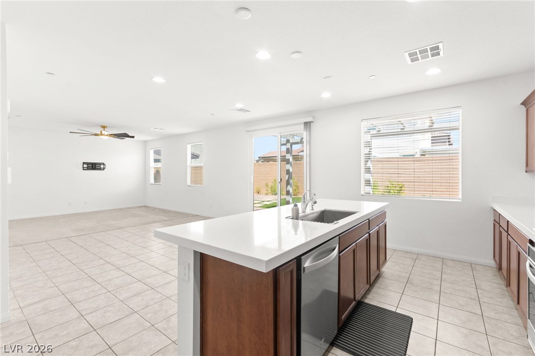 528 Sunny Pointe Street Henderson NV 89011