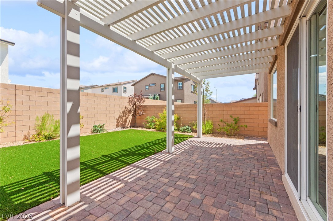 528 Sunny Pointe Street Henderson NV 89011