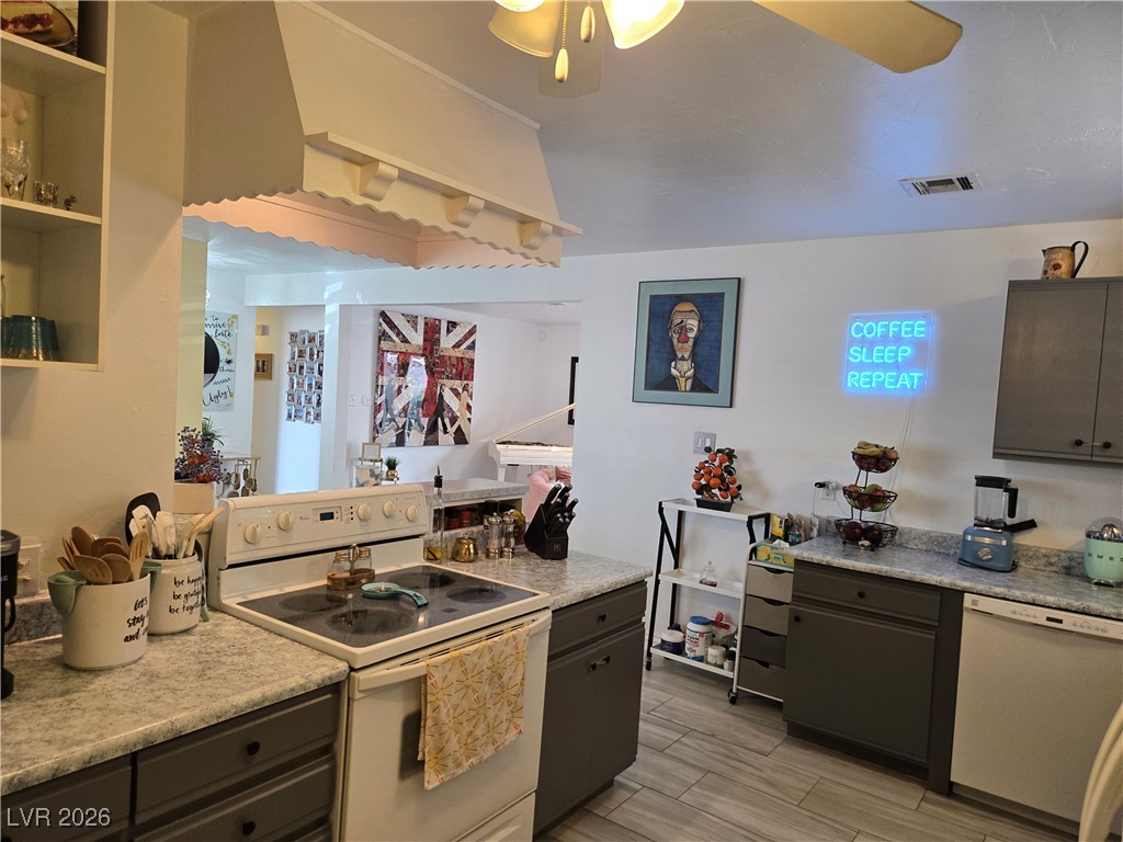 2706 Colanthe Avenue Las Vegas NV 89102