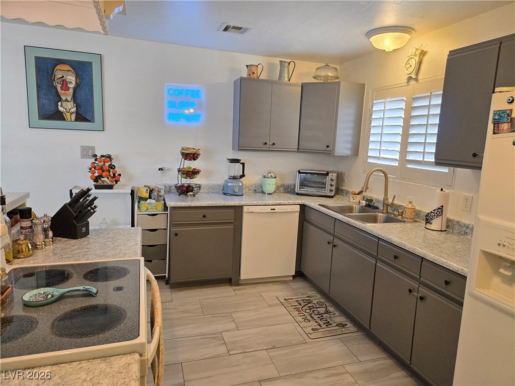 2706 Colanthe Avenue Las Vegas NV 89102