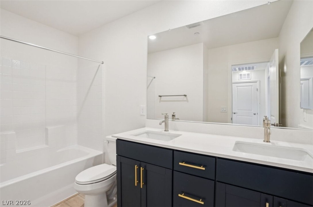 5812 Wisteria Walk Street Las Vegas NV 89148