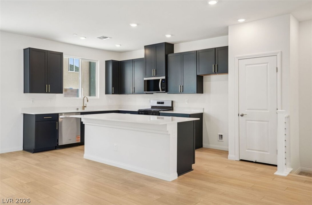 5812 Wisteria Walk Street Las Vegas NV 89148