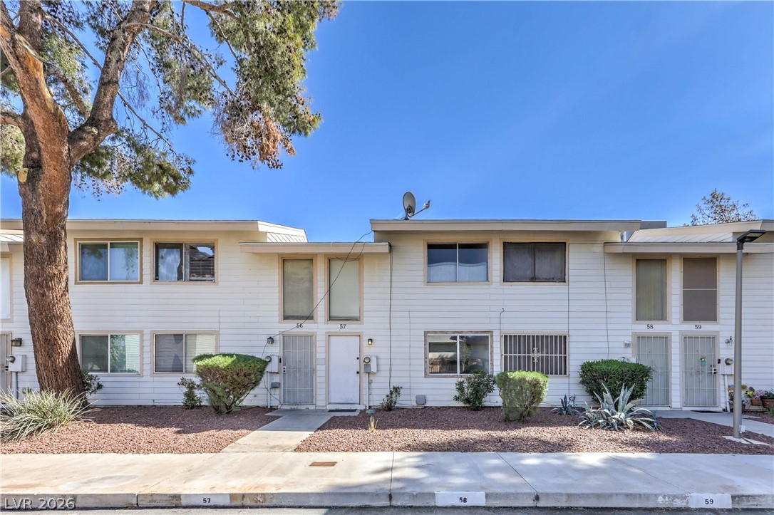 4770 Topaz Street 57 Las Vegas NV 89121