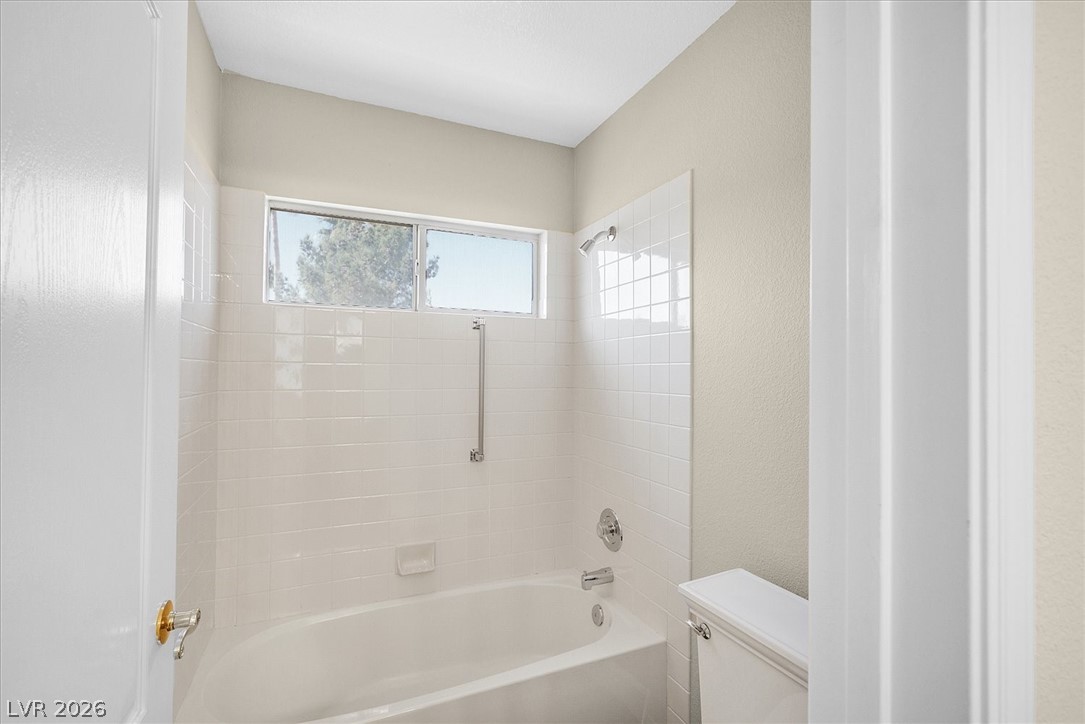 2008 Trailside Village Avenue Henderson NV 89012