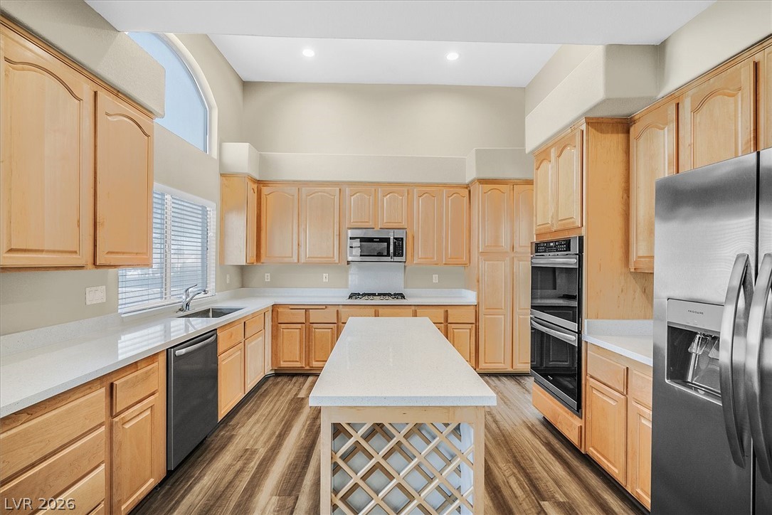 2008 Trailside Village Avenue Henderson NV 89012