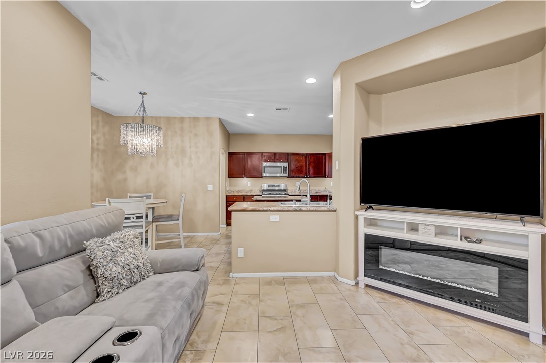 7466 Speedwell Cavern Street Las Vegas NV 89139