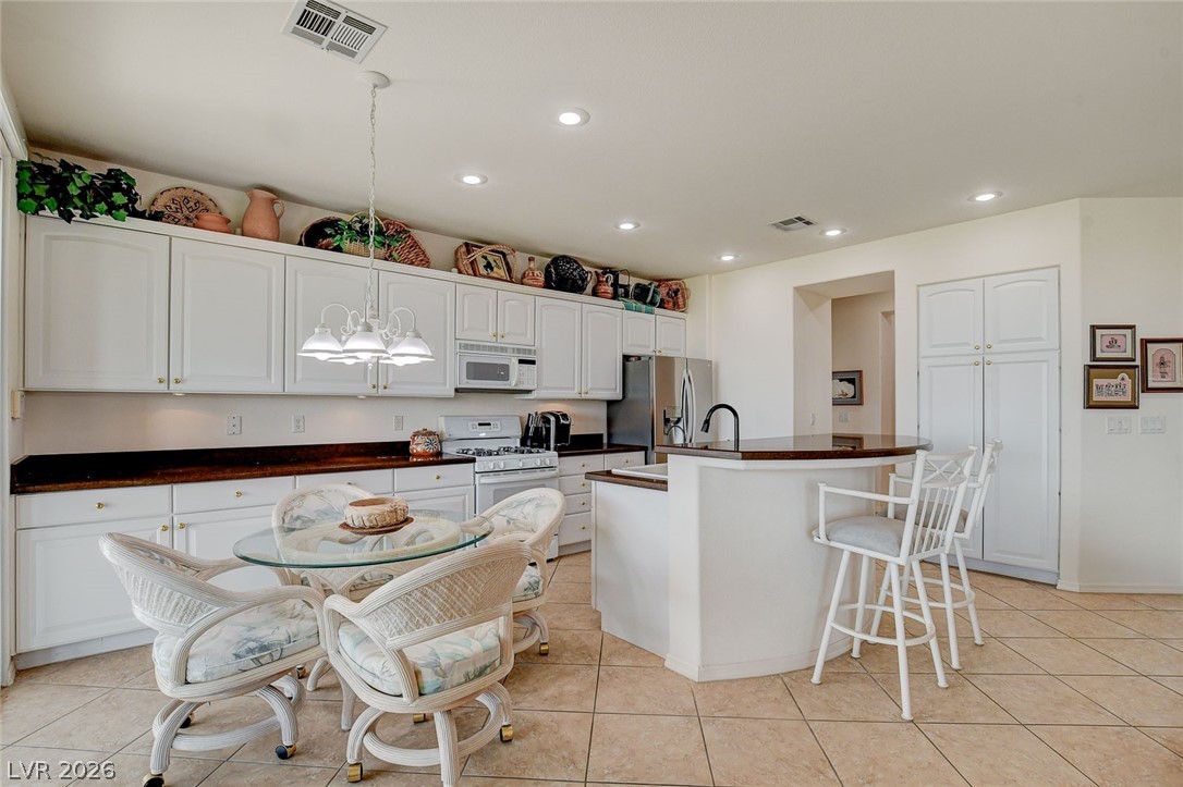 4634 Bersaglio Street Las Vegas NV 89135