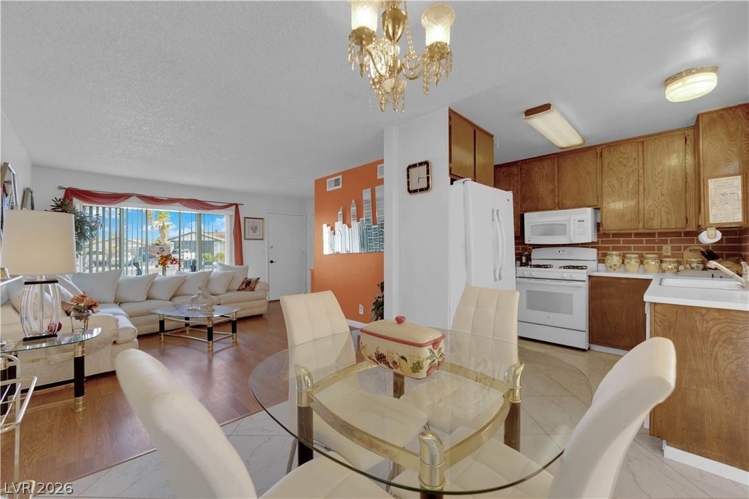 7274 Pinebrook Circle Las Vegas NV 89147