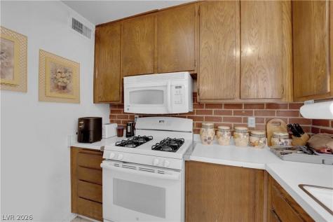7274 Pinebrook Circle Las Vegas NV 89147