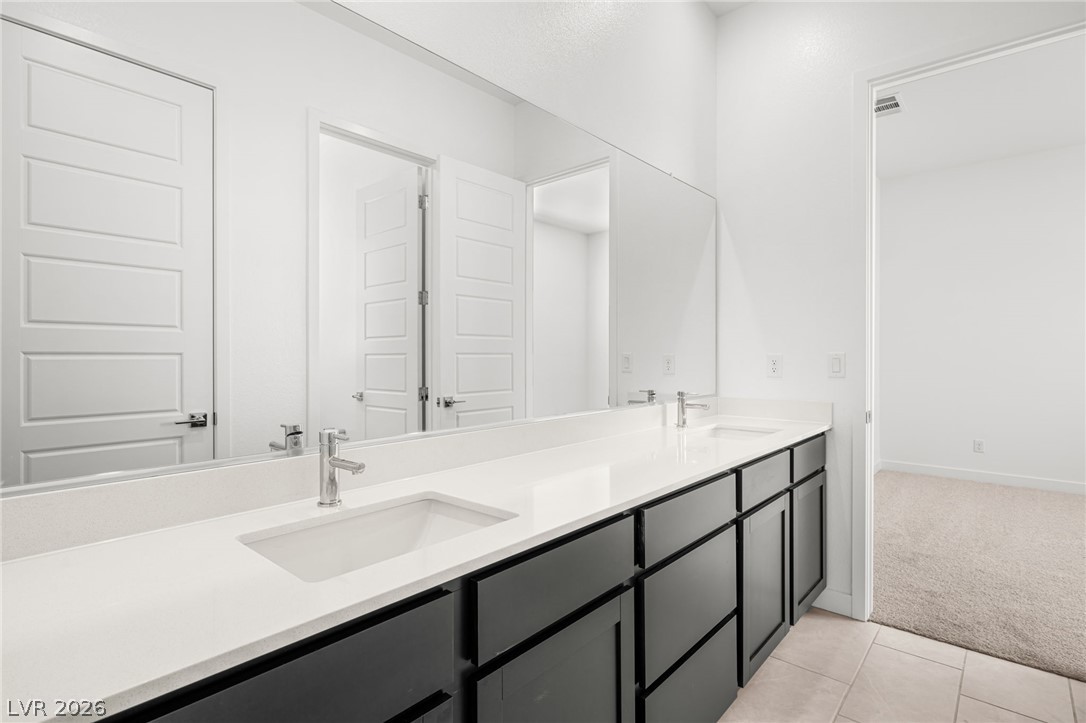 10142 Diana Summit Street Las Vegas NV 89143