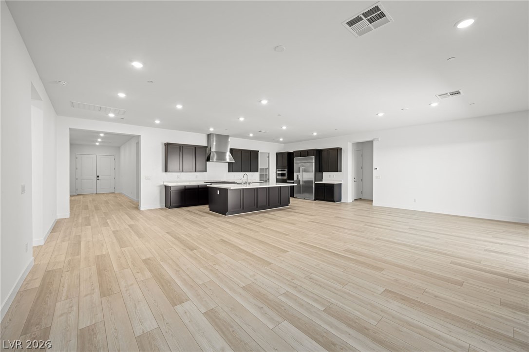 10142 Diana Summit Street Las Vegas NV 89143