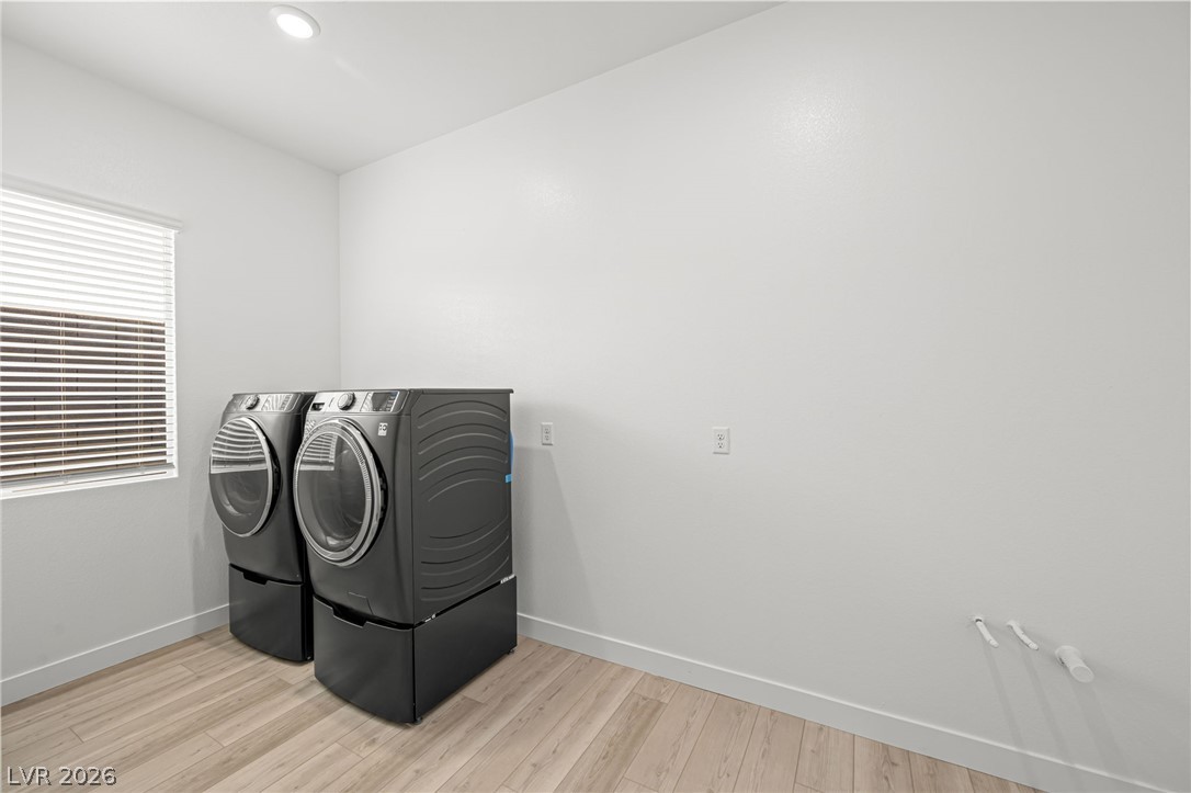 10142 Diana Summit Street Las Vegas NV 89143