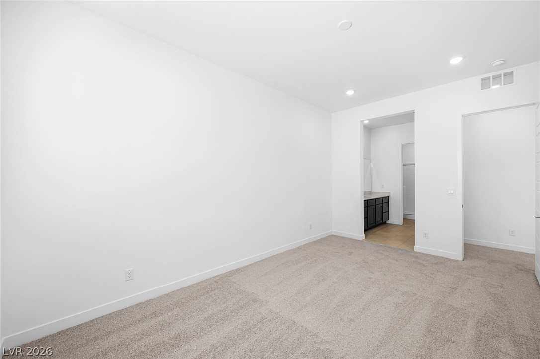 10142 Diana Summit Street Las Vegas NV 89143