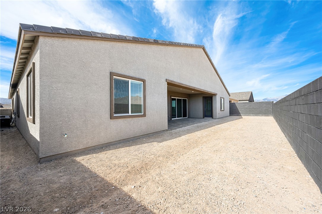 10142 Diana Summit Street Las Vegas NV 89143