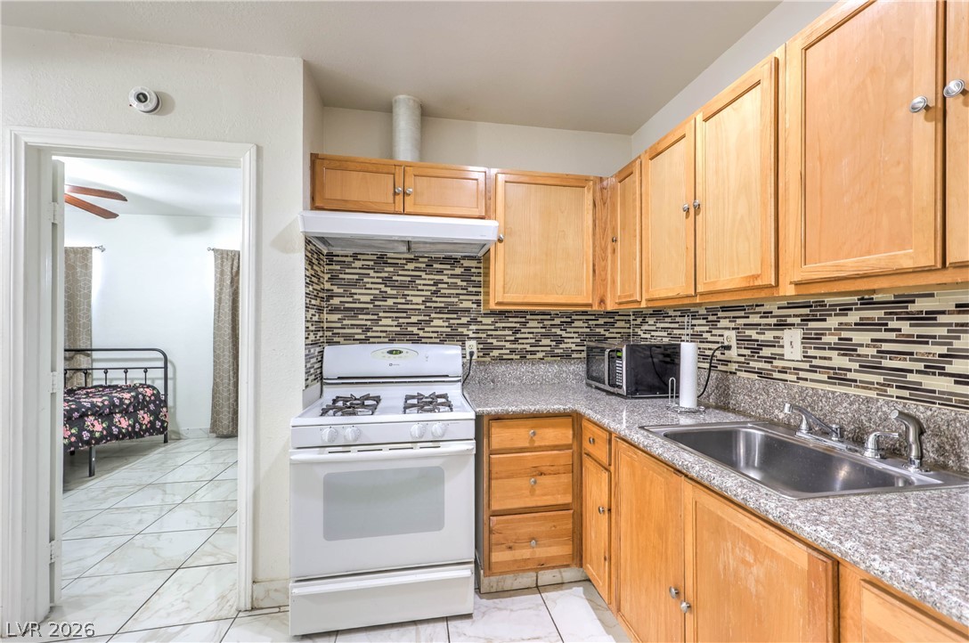 4210 Sunrise Avenue Las Vegas NV 89110