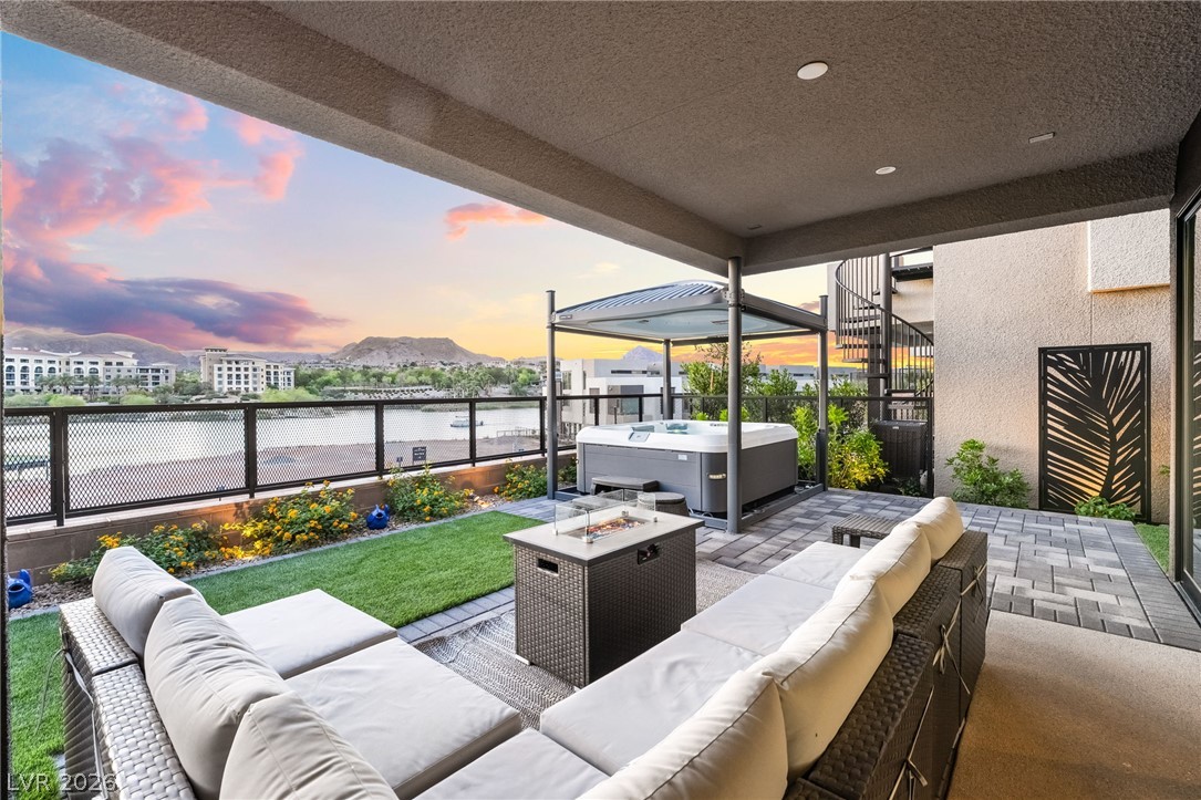 16 Heron Harbour Drive Henderson NV 89011