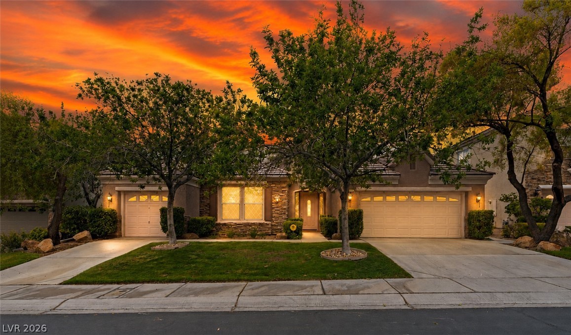 9429 Queen Charlotte Drive Las Vegas NV 89145