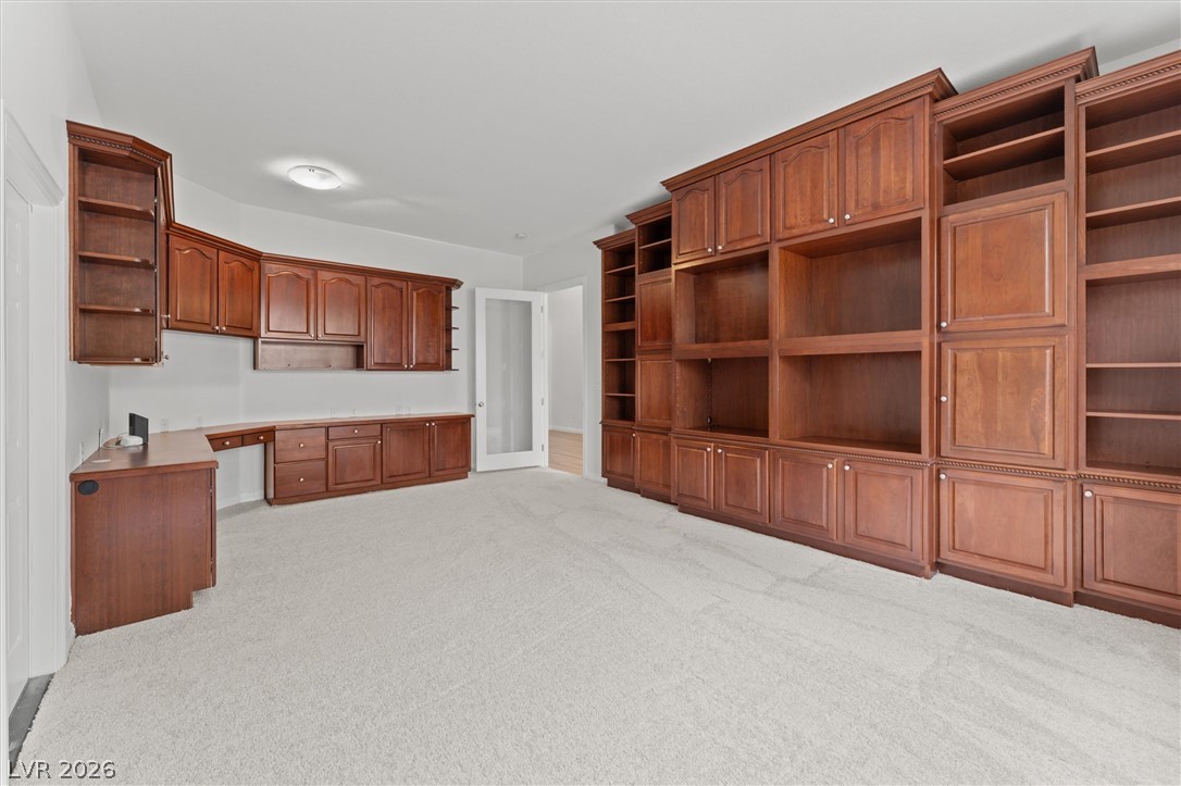 9429 Queen Charlotte Drive Las Vegas NV 89145
