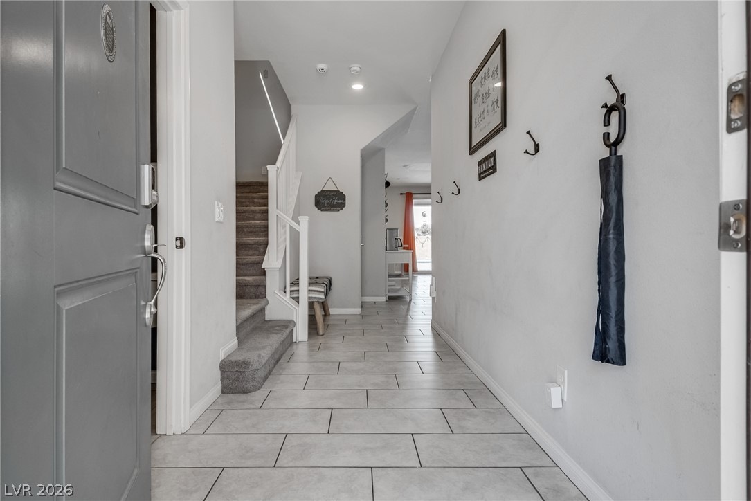 9273 Bluemist Falls Street Las Vegas NV 89123