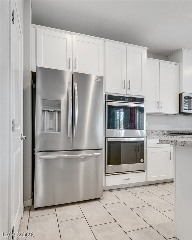 9273 Bluemist Falls Street Las Vegas NV 89123